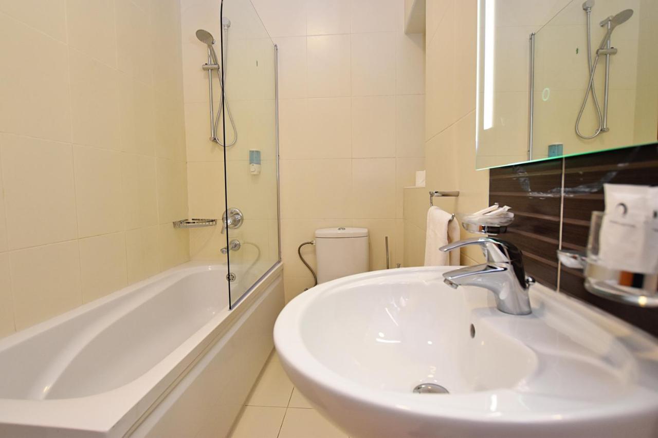 101 Moroni By Cast Renting * Gzira