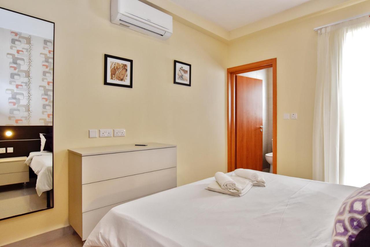 101 Moroni By Cast Renting Gzira